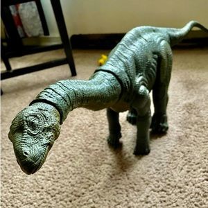 Jurassic World Legacy Collection 41’’ Apatosaurus Figure